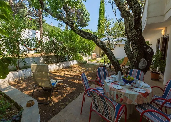 Hébergement de vacances House Vaho *